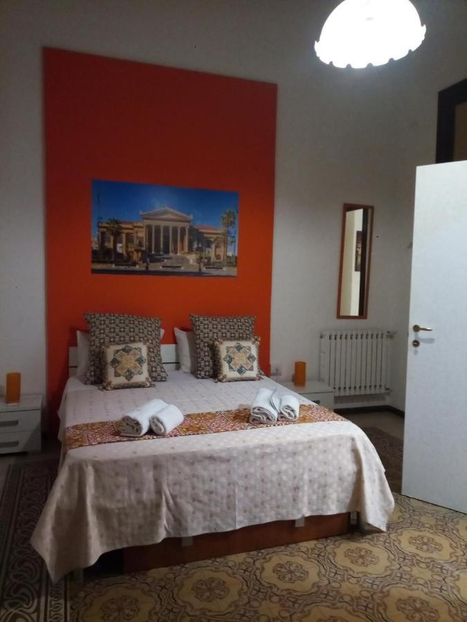 Locami Palermo Centro Rooms Exterior foto